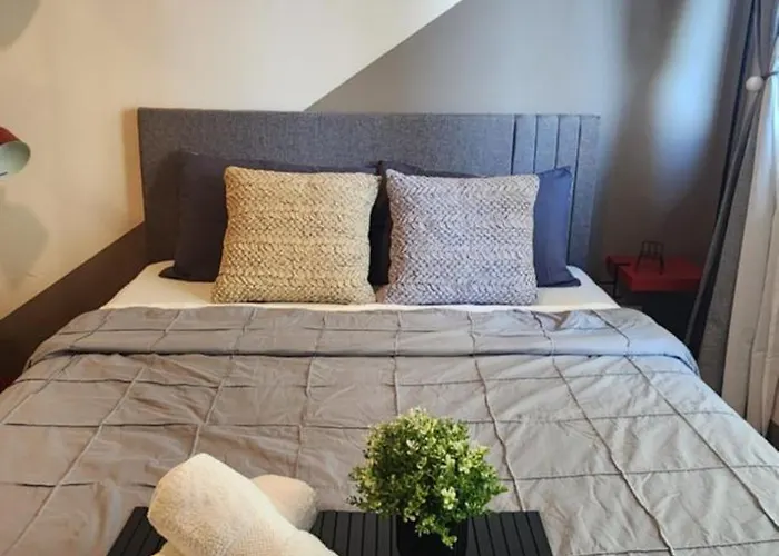 11a Spacious With Amenities Free Parking With Washer Great For Long * Manila